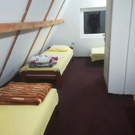 Etno Selo Jefimija, Selo Preobrazenje, ヴラニェ