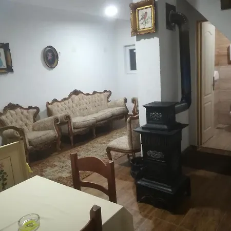 Etno Selo Jefimija, Selo Preobrazenje, ヴラニェ