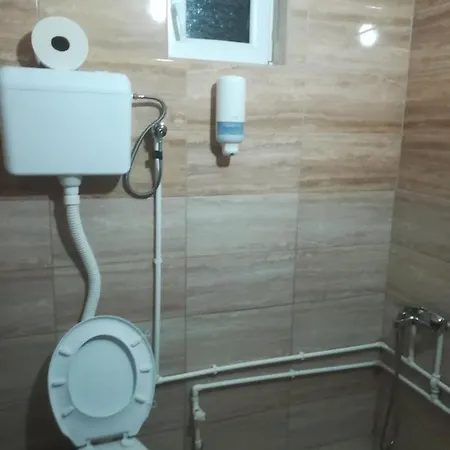 Etno Selo Jefimija, Selo Preobrazenje, ヴラニェ