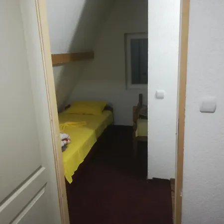 Etno Selo Jefimija, Selo Preobrazenje, ヴラニェ